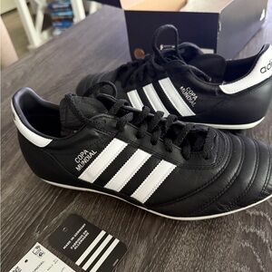 Adidas Copa Mundial soccer boots